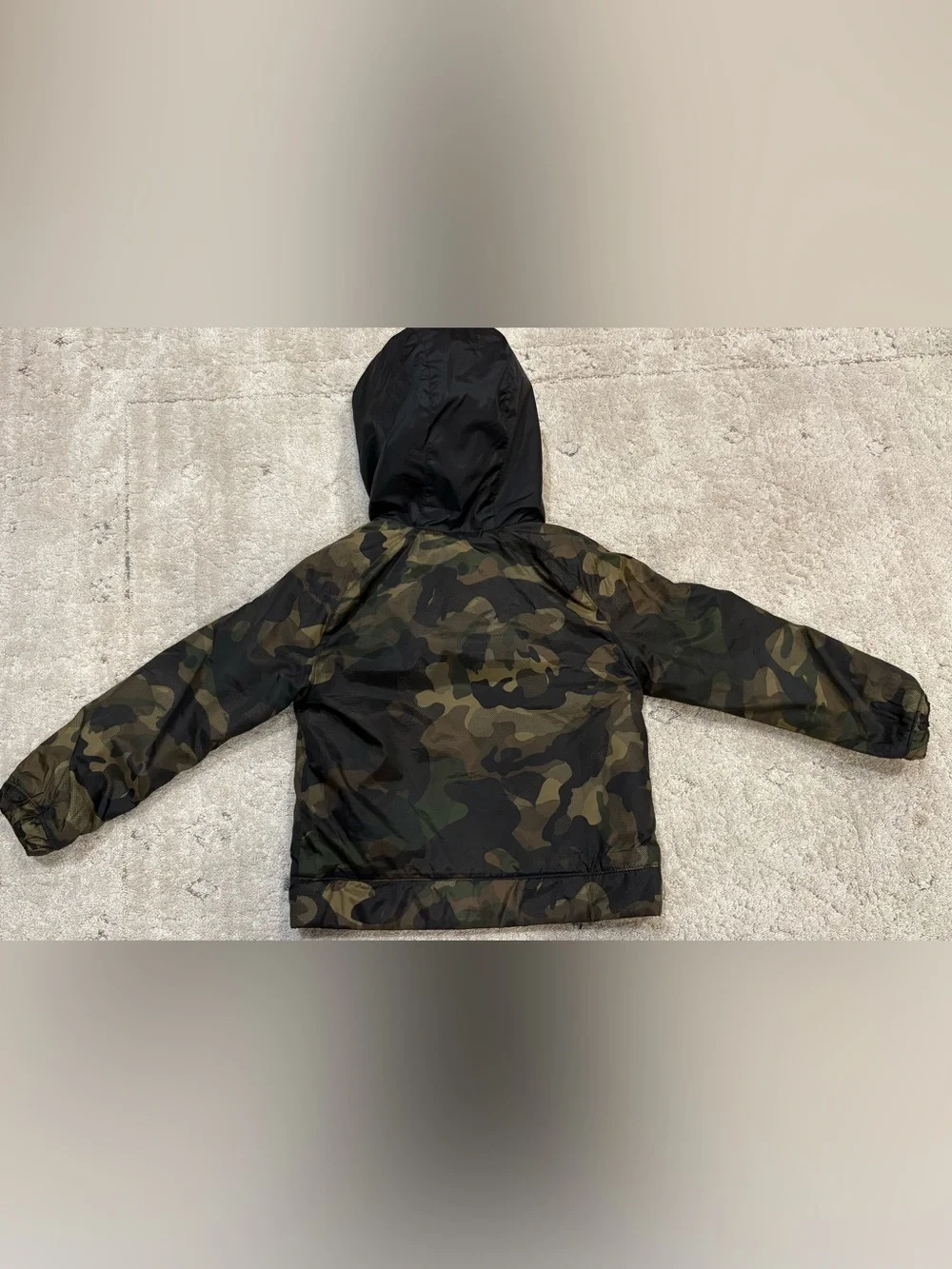Nike Kids' Hooded Lightweight Jacket - Black & Olive Camo with Orange Logo